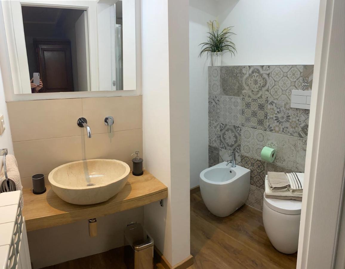 La Casa Di Campagna Sul Garda Puegnago Εξωτερικό φωτογραφία