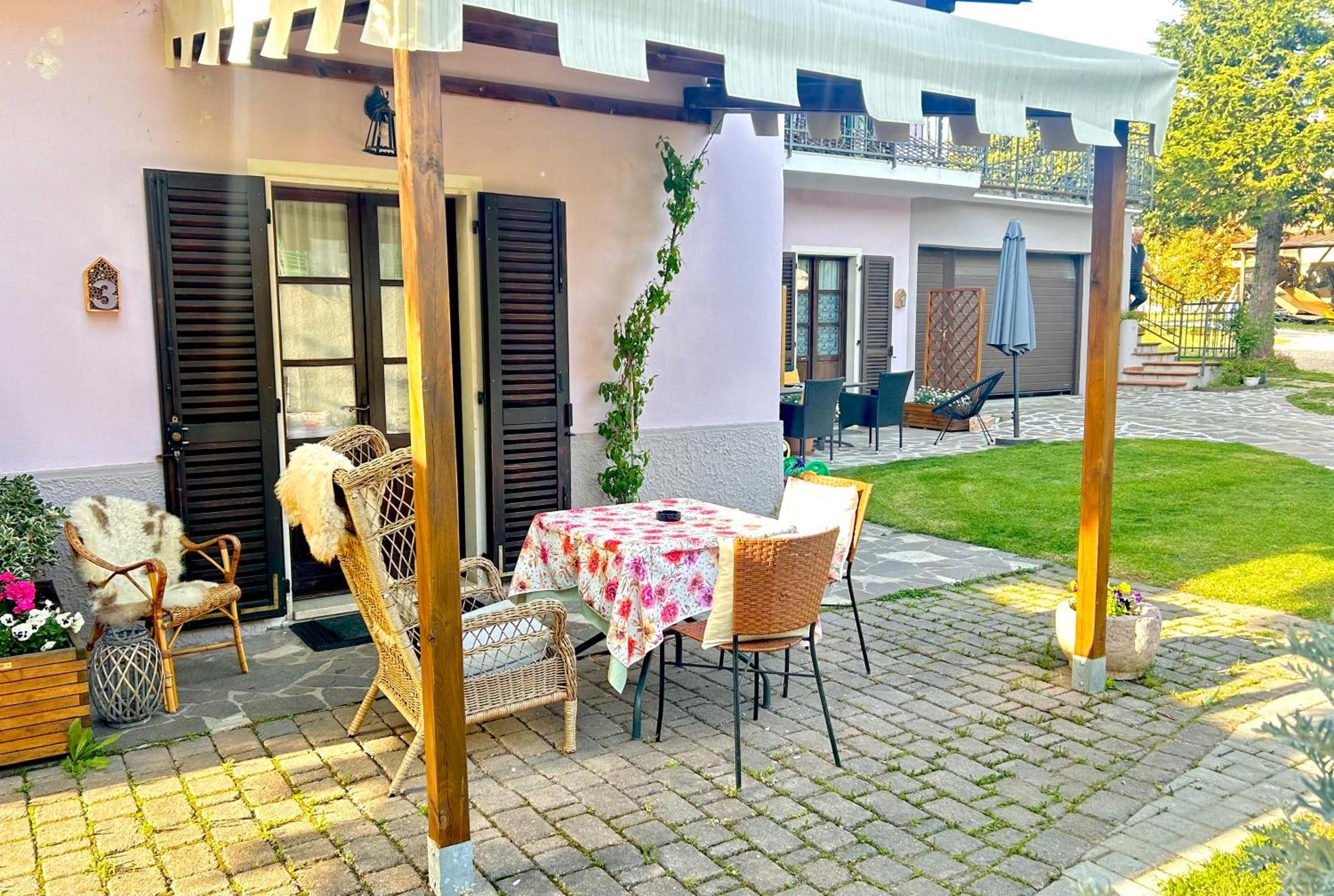 La Casa Di Campagna Sul Garda Puegnago Εξωτερικό φωτογραφία